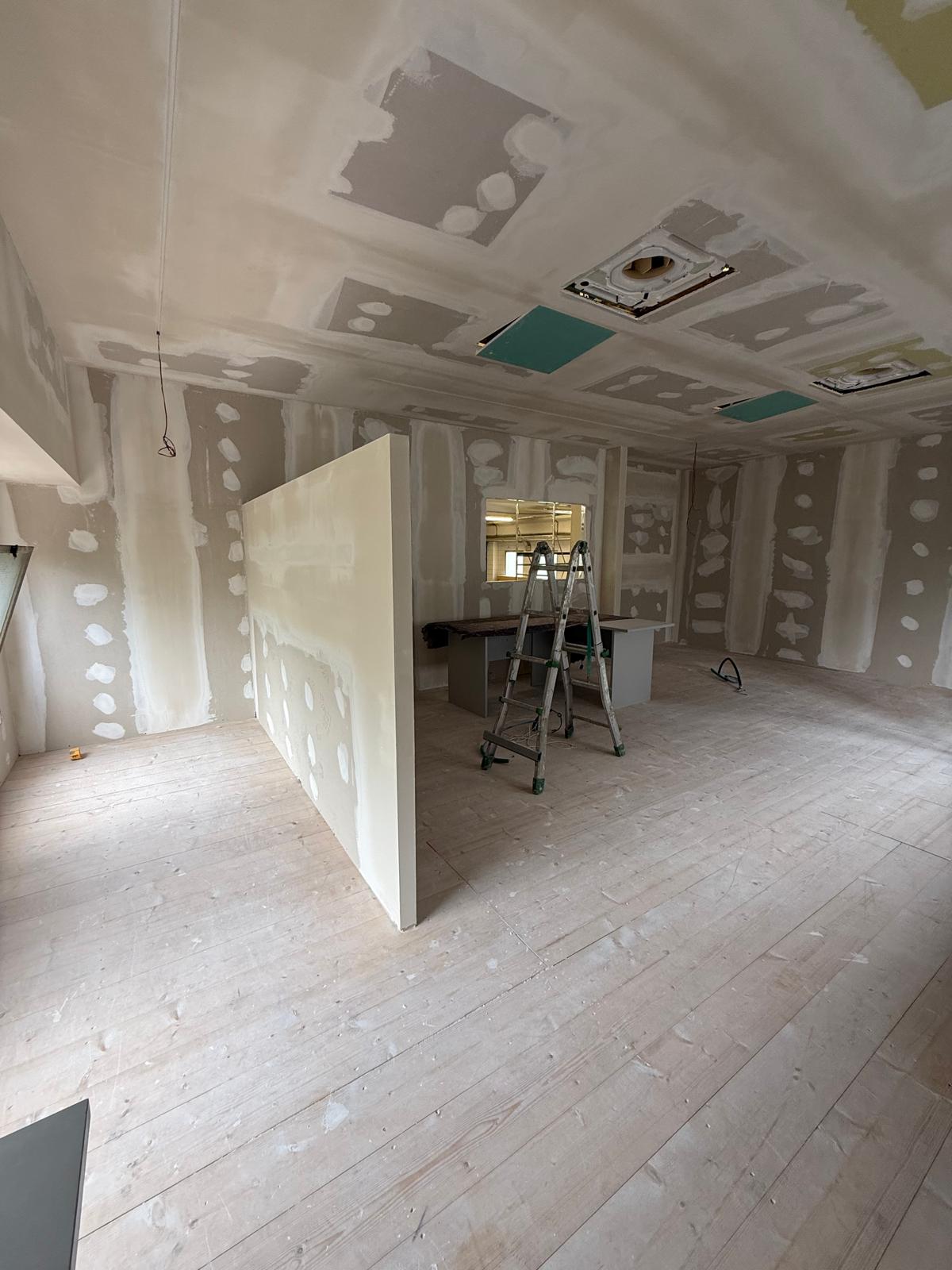 73f08206-0815-4769-add9-01781cbf053f